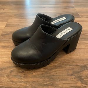 Steve Madden platform clogs size 7 excellent condition